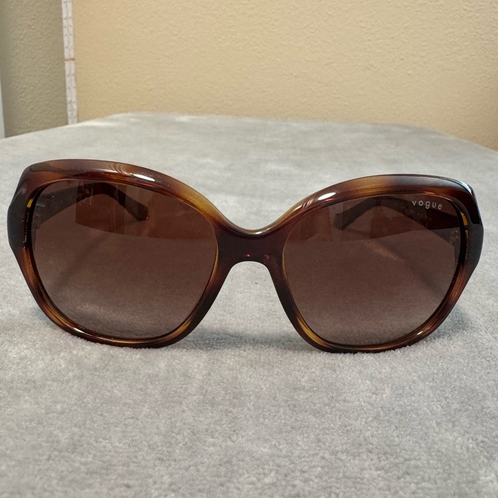 Vogue Women’s Sunglasses - Never Worn